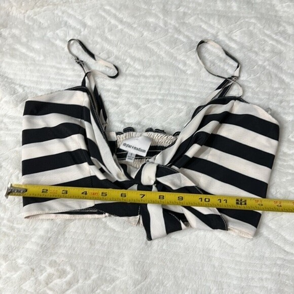 Skylar & Madison Crop Top Mini Black & White Stripes Size‎ Small - Picture 12 of 15